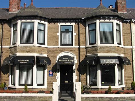 branston lodge blackpool  Branston Lodge - Guest House Blackpool features free self parking and a lobby area, and lies 5 minutes' drive from the 19th-century Central Pier